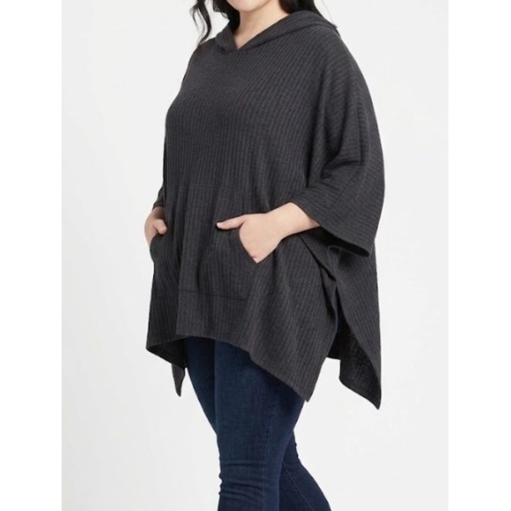 New Lane Bryant Poncho Hoodie size 18/20 Black Kangaroo Pocket Pullover Comfy